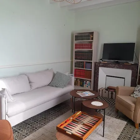 Maison 4 Chambres, Grand Jardin, 10 Minutes Des Plages Vakantiehuis