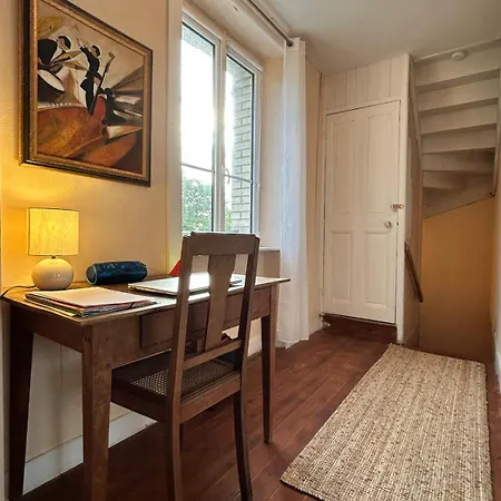 Maison 4 Chambres, Grand Jardin, 10 Minutes Des Plages Vakantiehuis