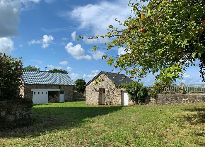 Maison 4 Chambres, Grand Jardin, 10 Minutes Des Plages Ferienhaus Besneville